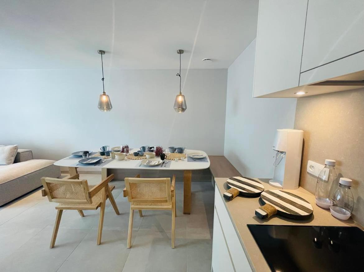 C-Dream Apartment บลังเคนเบอร์เก ภายนอก รูปภาพ